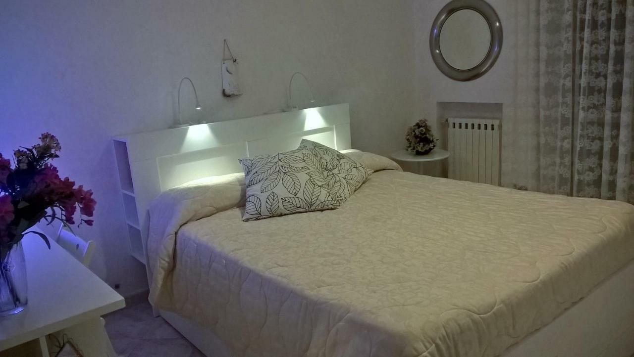 Apartmán Mirandolina Řím Exteriér fotografie
