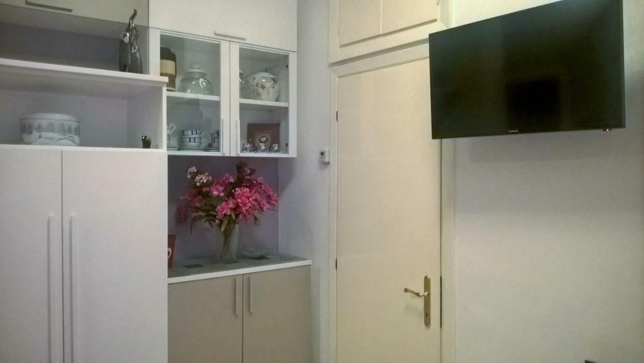 Apartmán Mirandolina Řím Exteriér fotografie